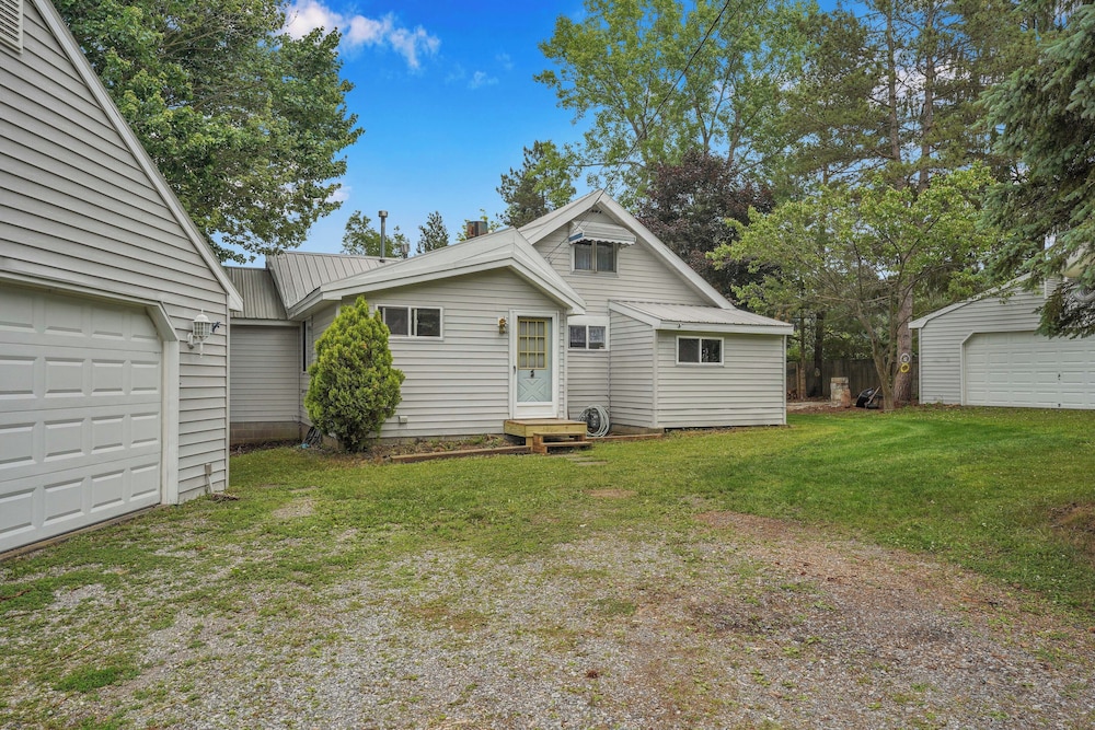 Private Dock & Lake Views: Home on Lime Lake