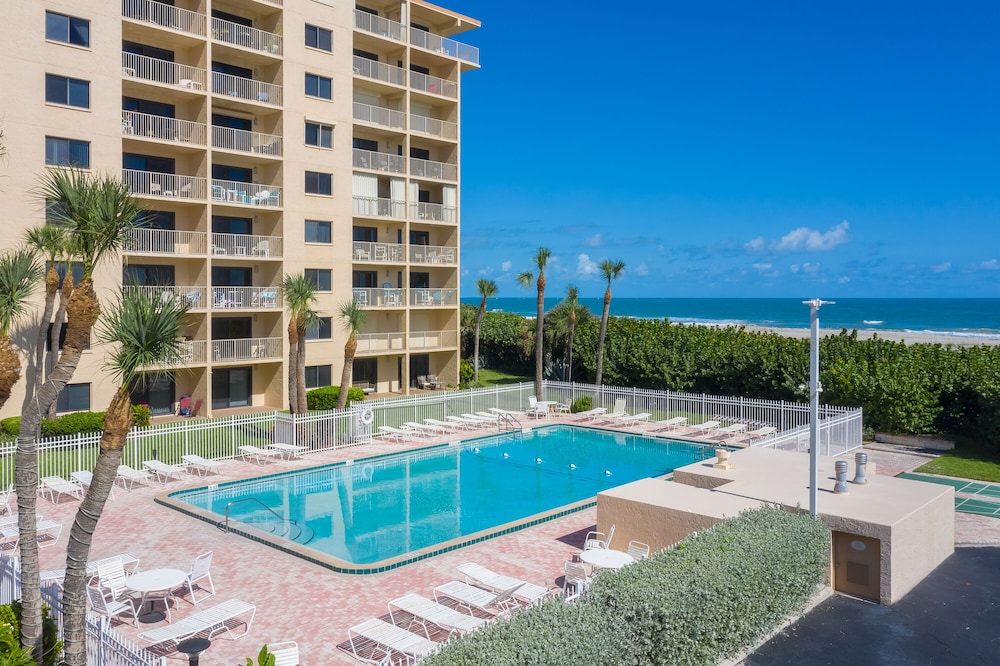 Canaveral Towers by Happy Palm Stays