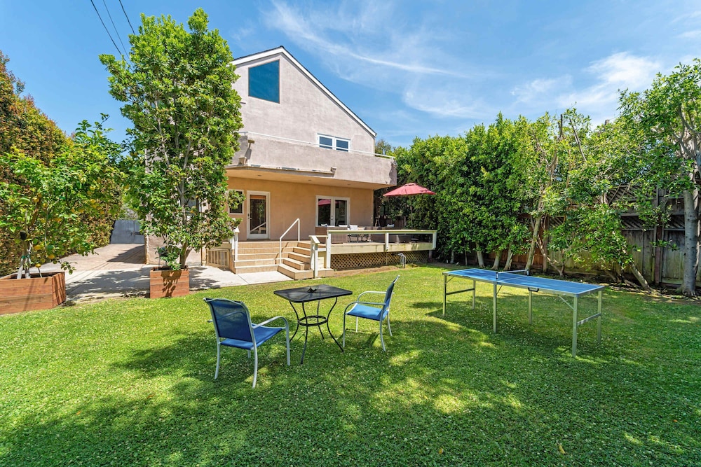 NEW - 1 Location-family-5br-yard-gym-parking