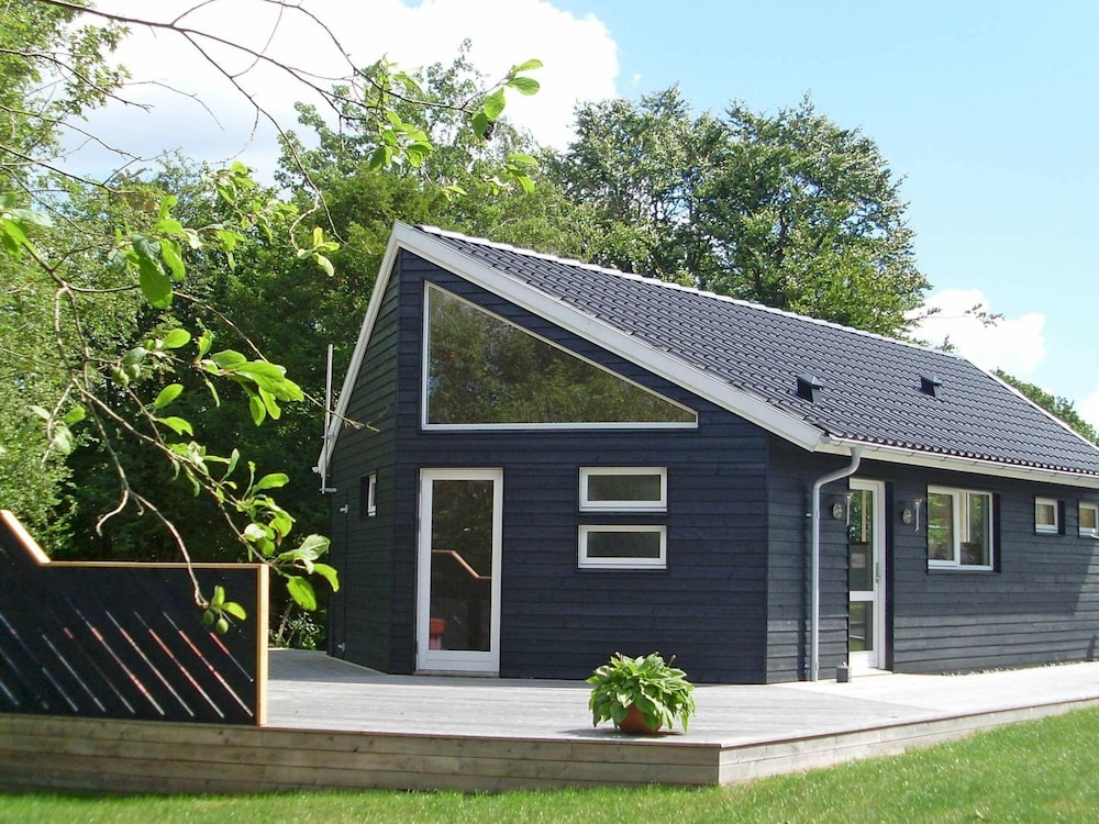 6 Person Holiday Home in Borkop