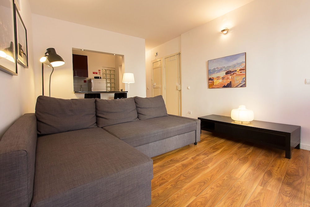 Typical Tailor Made Flat in Central Graça view 4