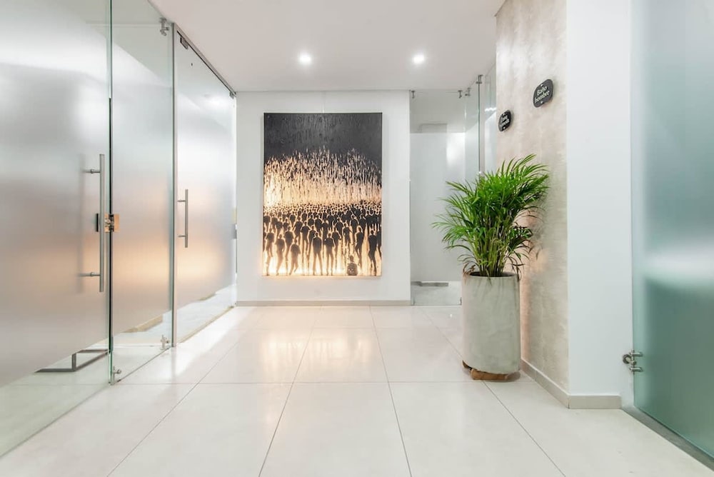 Designer 2BR in Usaqu n