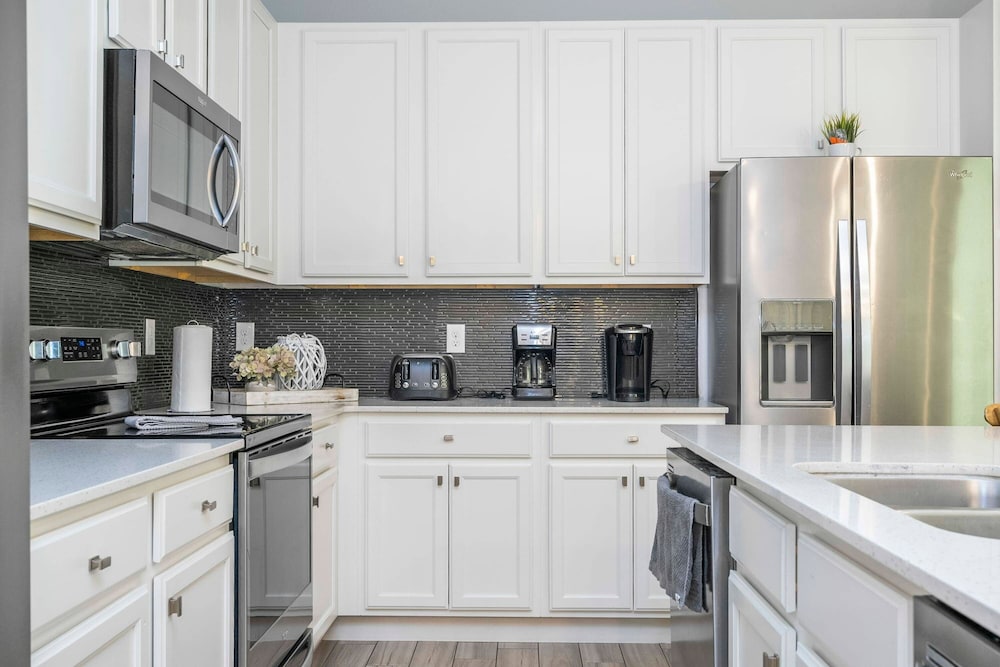 Spacious 12br Family Villa Near Disney Bella Vida