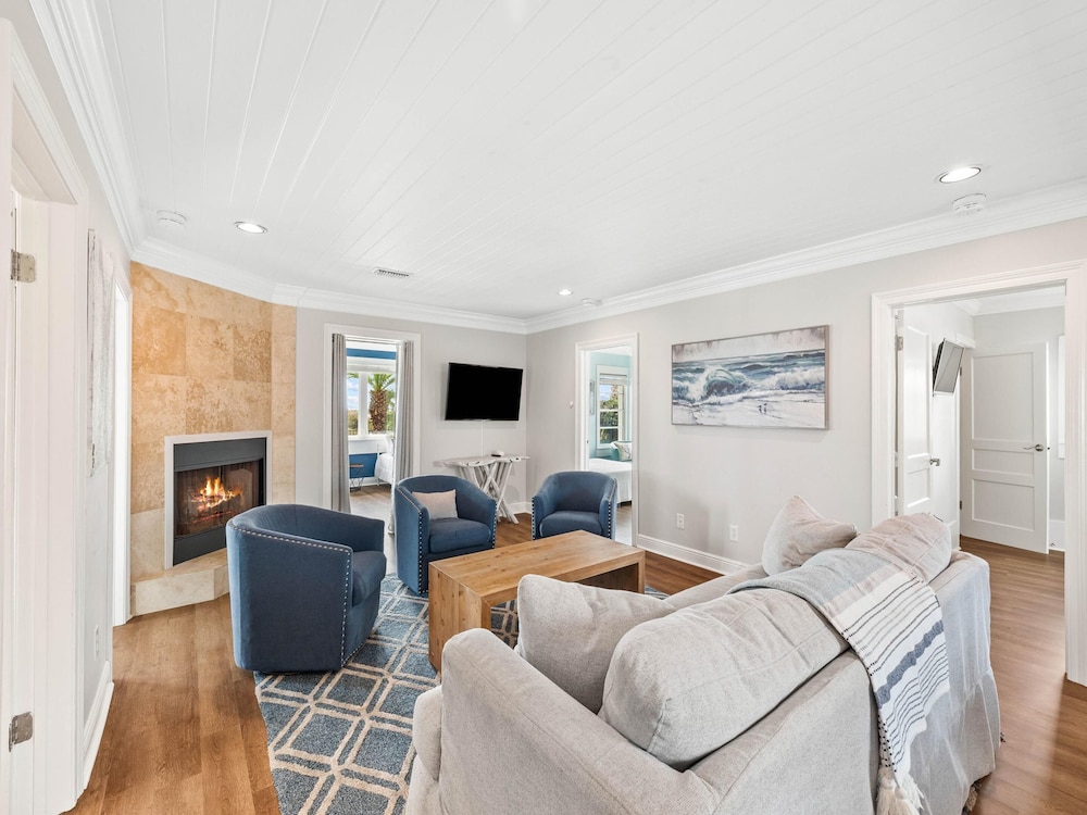 Private Paradise on Front Beach Rd by Resort Collection