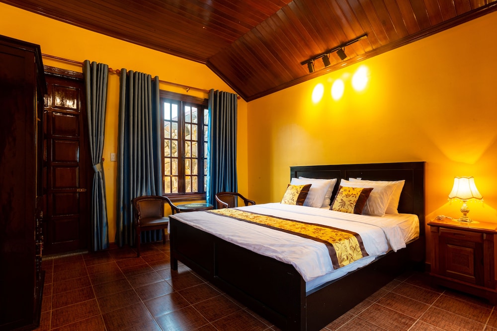 Dinh Villa view 4