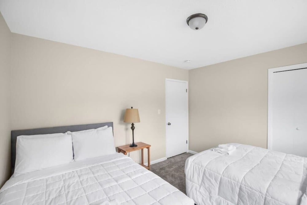 Miami Family Friendly in Forestdale