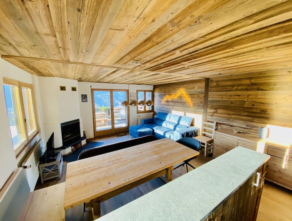 Graceful Apartment Amidst of Mountains