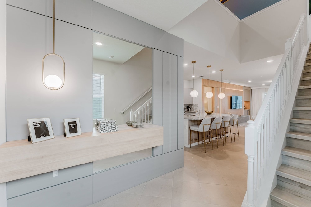 Amazing 7 bd Summerkitchen Gameroom