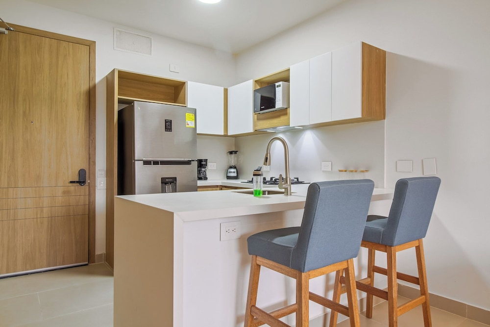 Baia Kristal Cartagena By HostPro