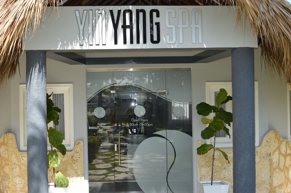 Lifestyle Royal Suites - Property Image 30