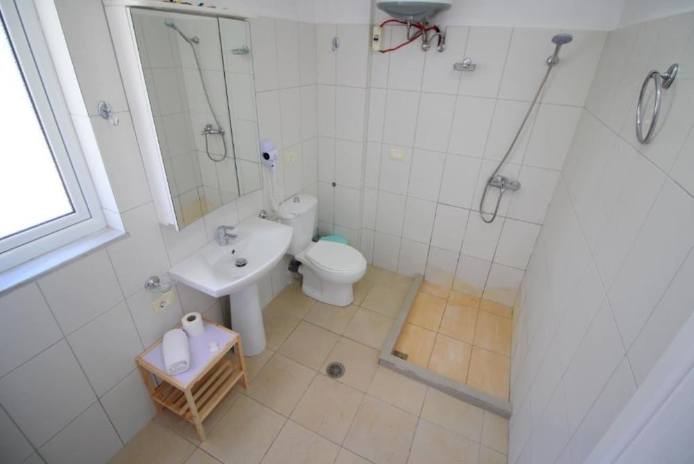 AR Apartments