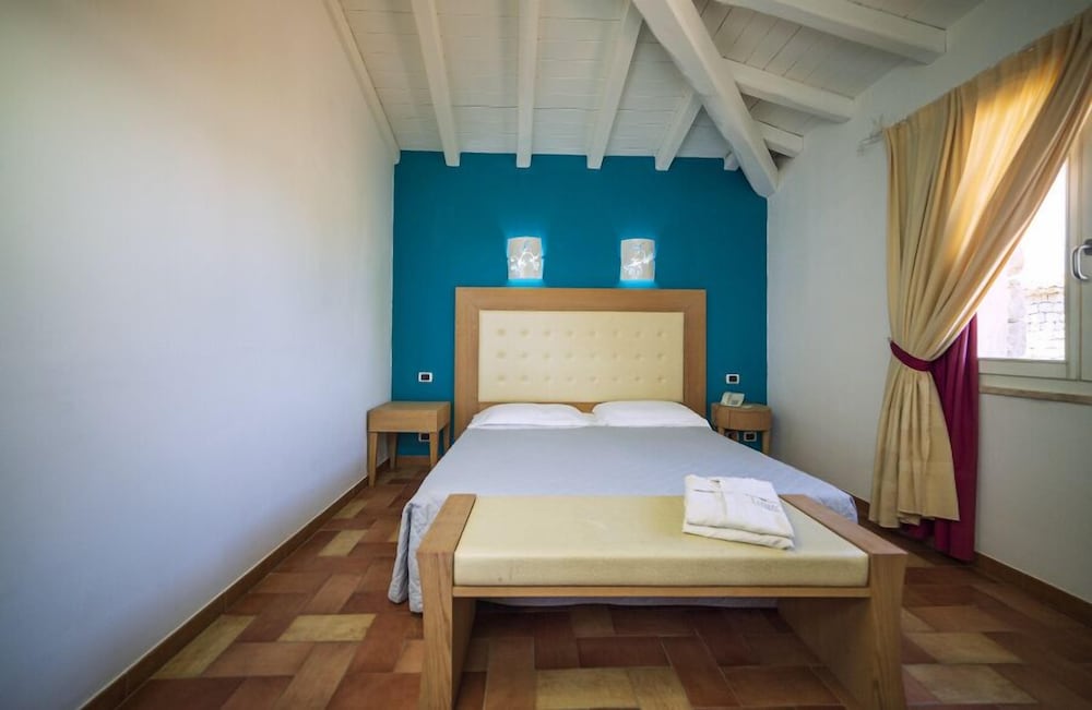 Nicolaus Prime Villas