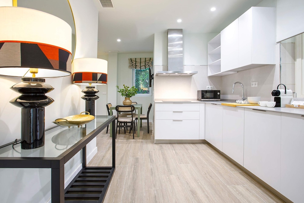 Comfortable Apartment in the Heart of C diz Patrocinio II