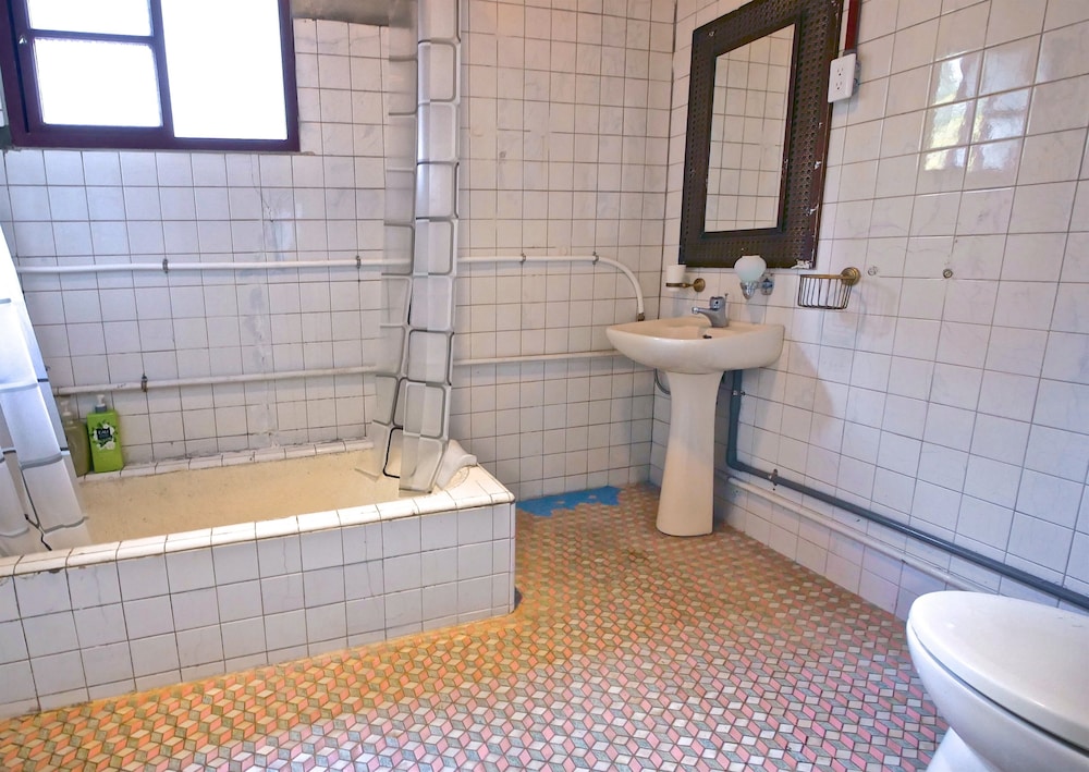 Photo 34