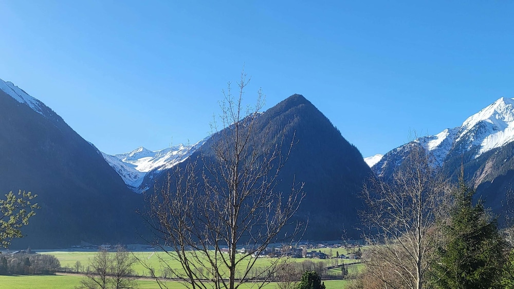 Penthouse in Wildkogel With Mountain Views