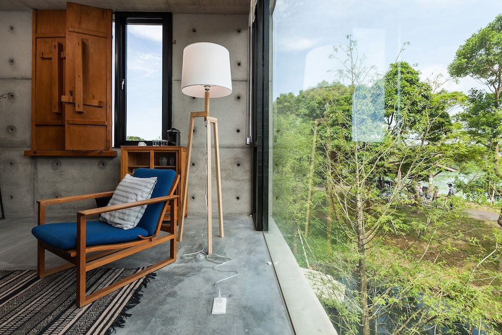 Juststay