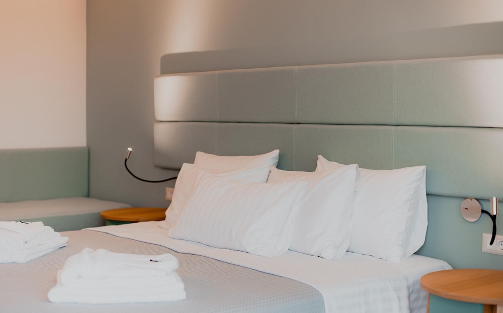 Palacio Del Sol Luxury Apartments - Property Image 46