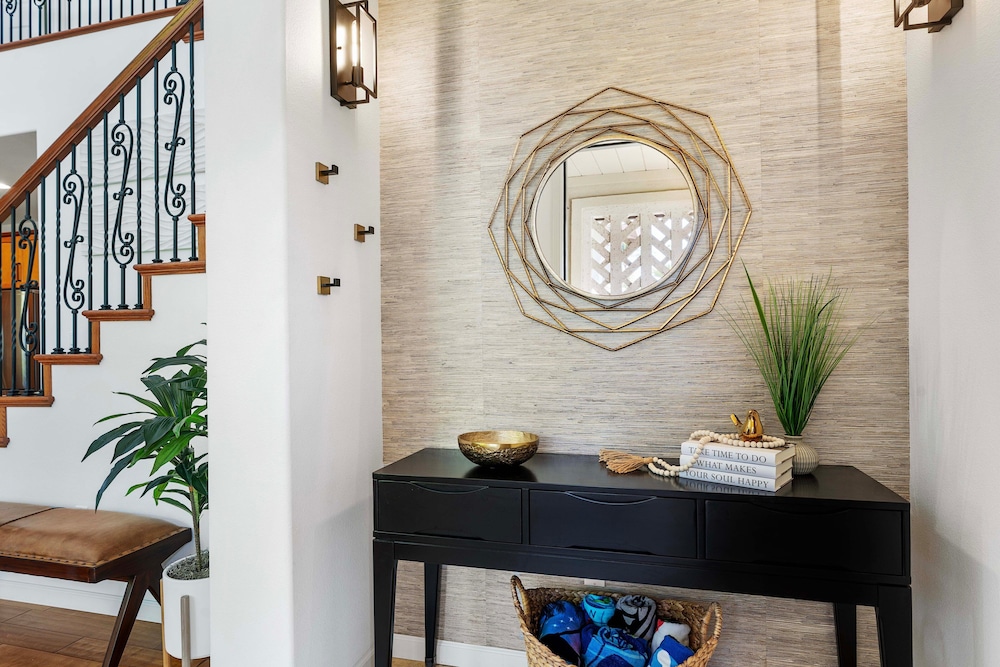 Vacation Rental - Professionally Decorated - Vrkcv