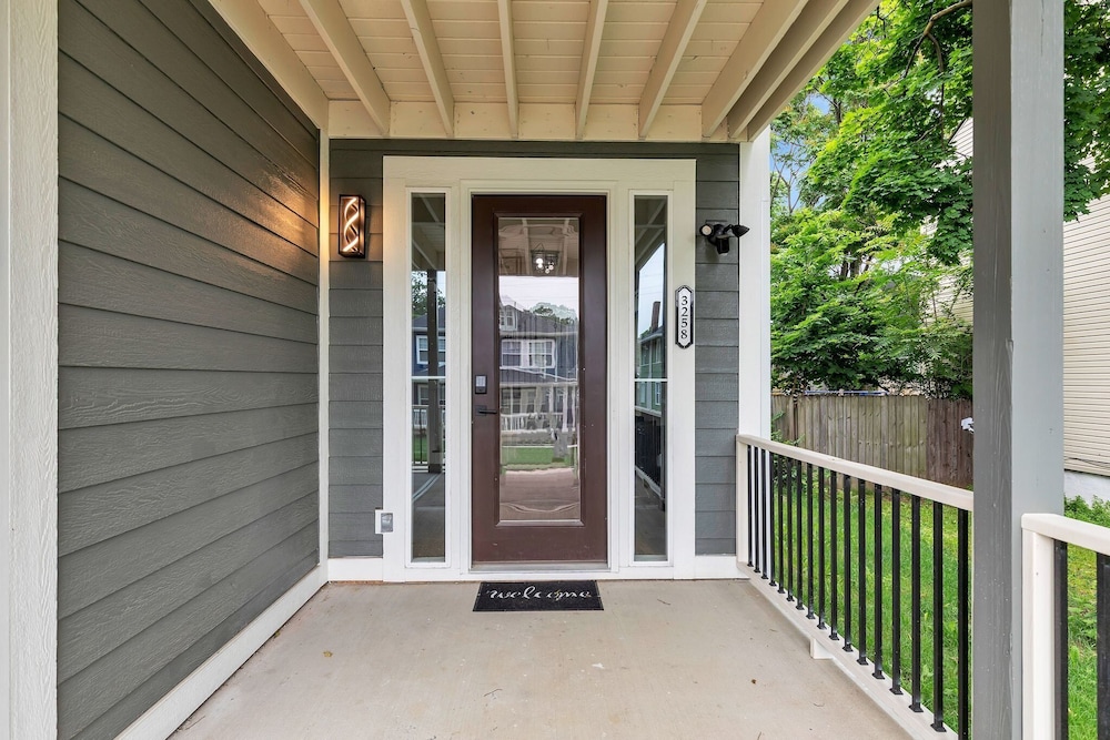 Brand-new 4br Unique Design Near Downtown Indy 4 Bedroom Home