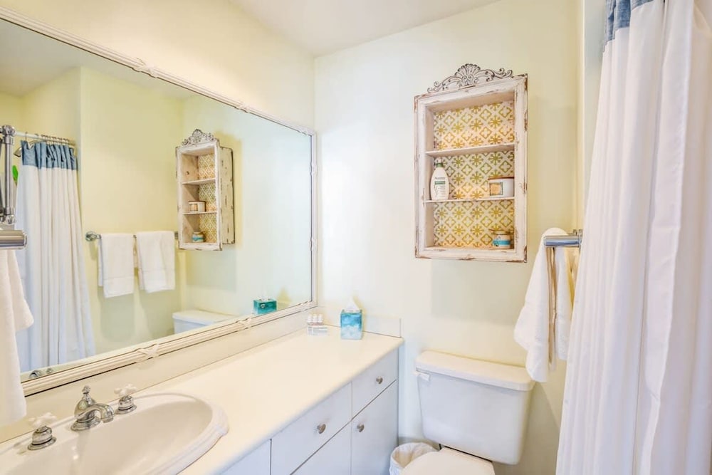 Gulf Getaway by Brightwild Condo w Pool