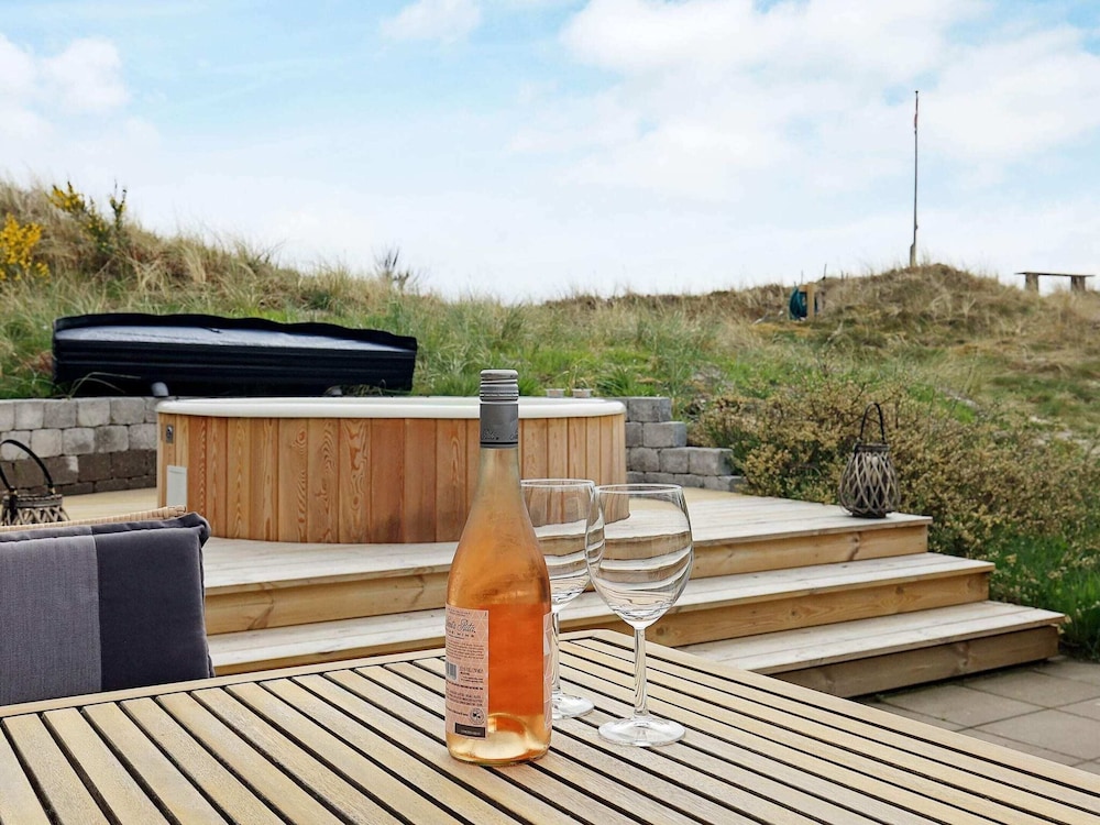 Enticing Holiday Home in Jutland near Sea view 2