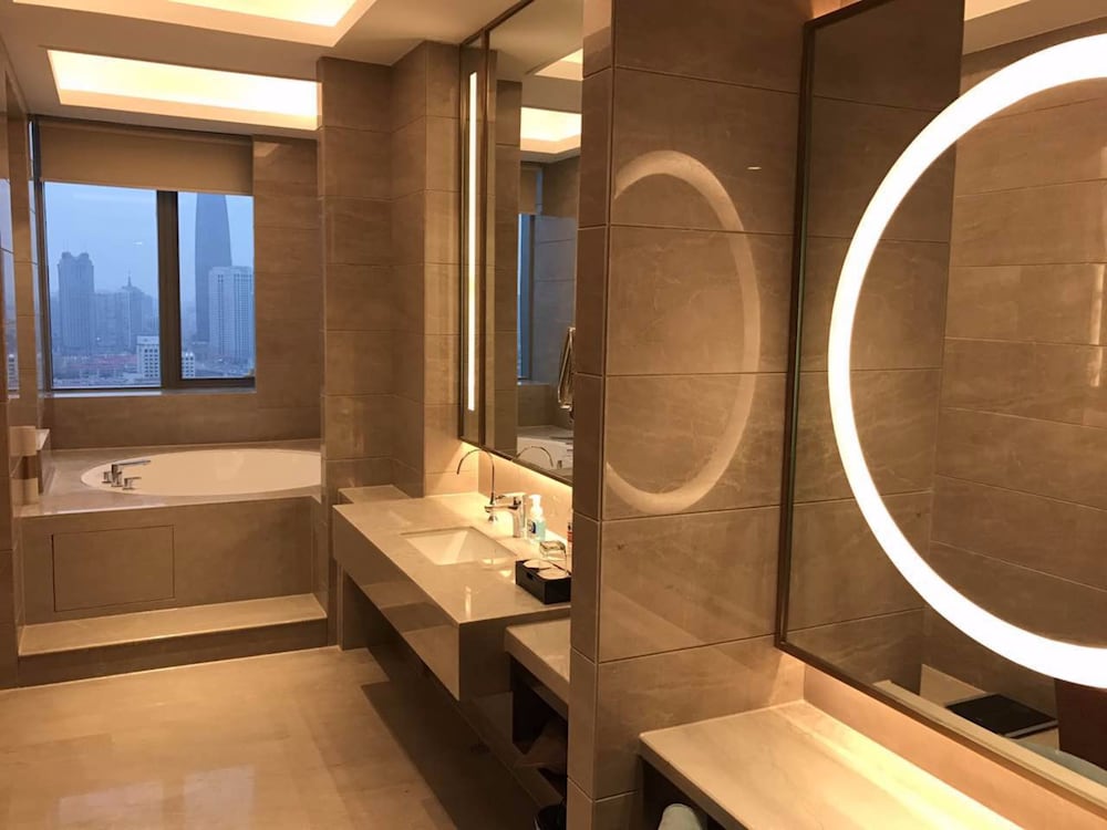 Jinan Luxury Blue Horizon Hotel