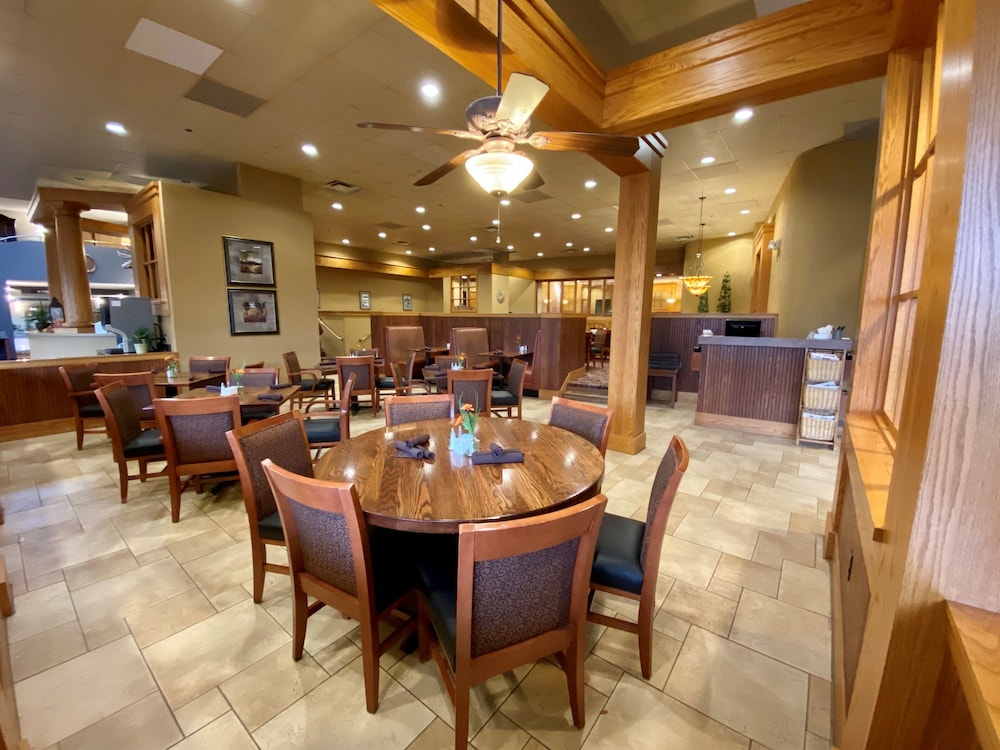Pierre Vacations - Ramkota Hotel - Property Image 9