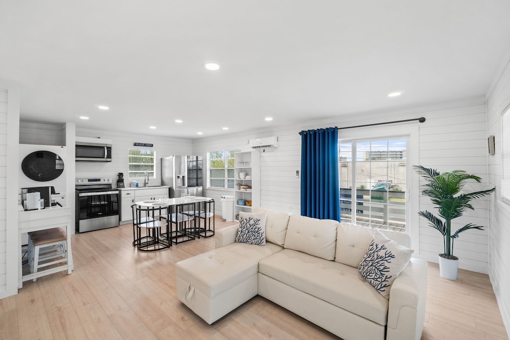 The Beach Bungalow by Book That Condo