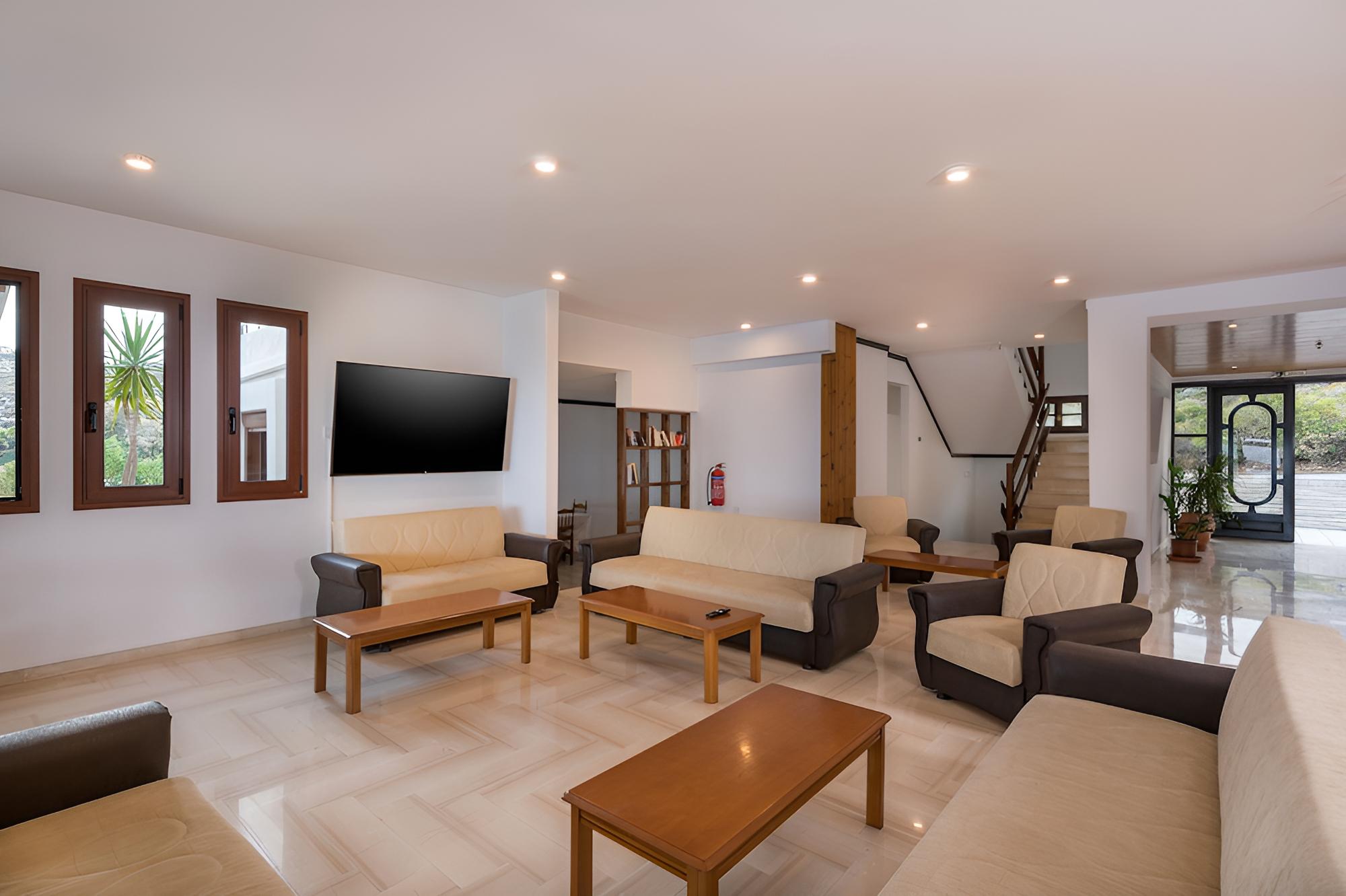 Lena Beach Hotel