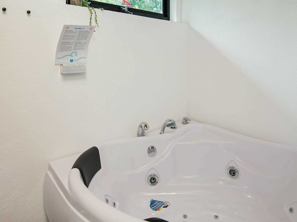 6 Person Holiday Home in Knebel-by Traum view 3