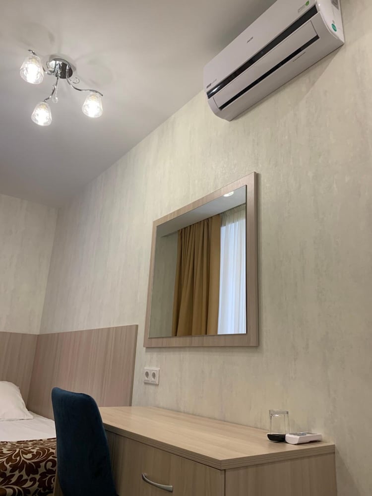 Matrix Hotel