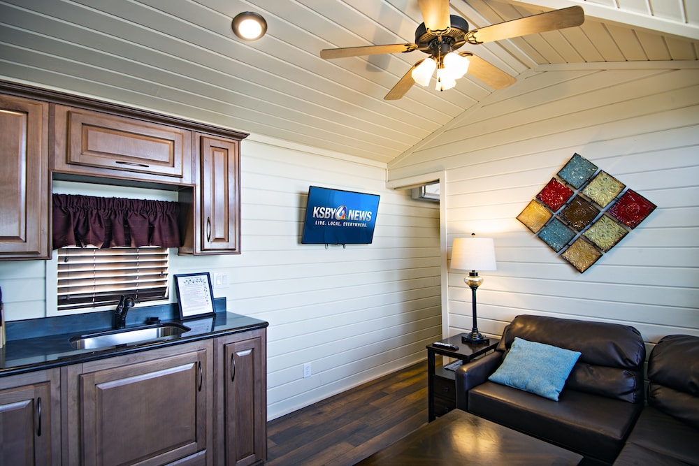 Vines RV Resort