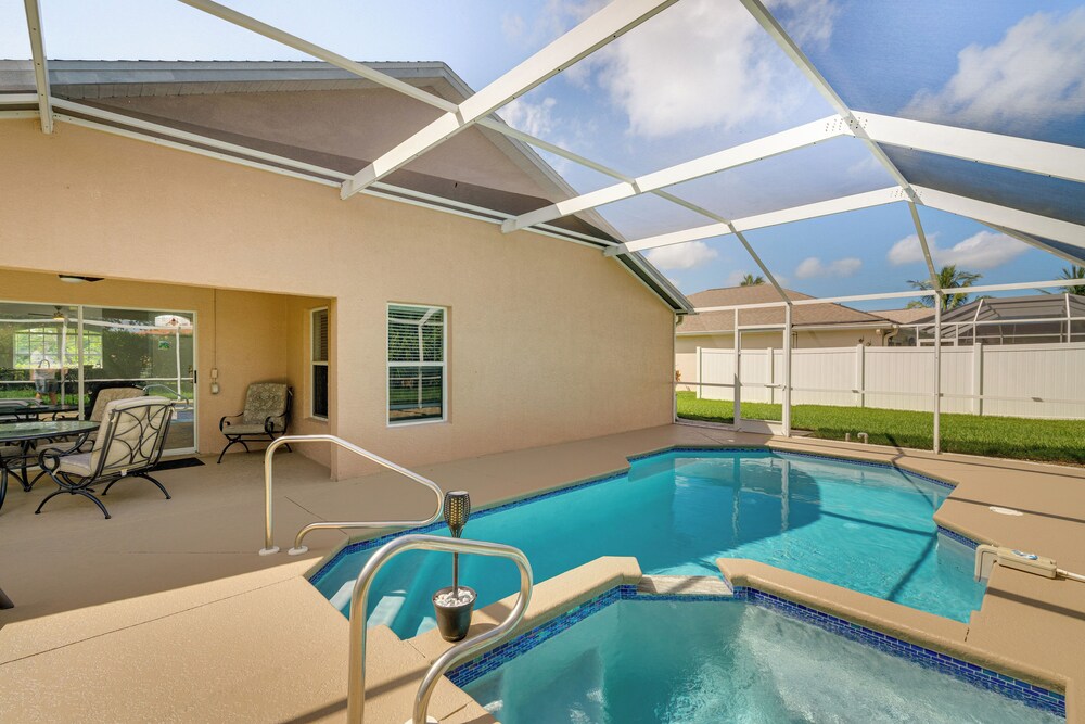 4 Mi to Beaches: Fort Myers Escape w/ Patio, photo 26