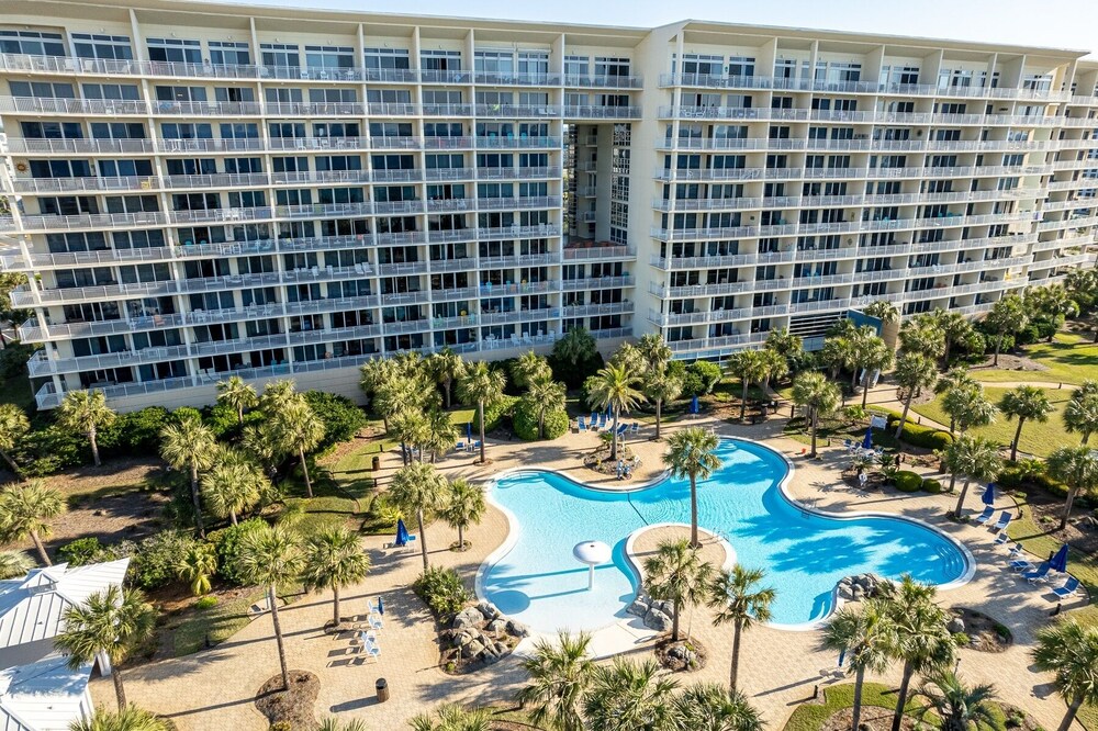 Sterling Shores Penthouse #2 3 Bedroom Condo