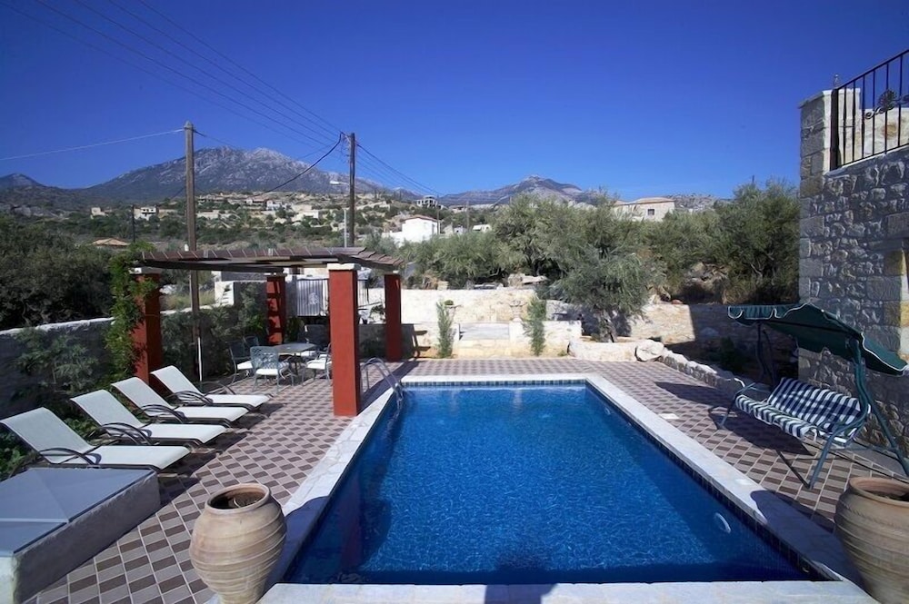 Olympia Villas