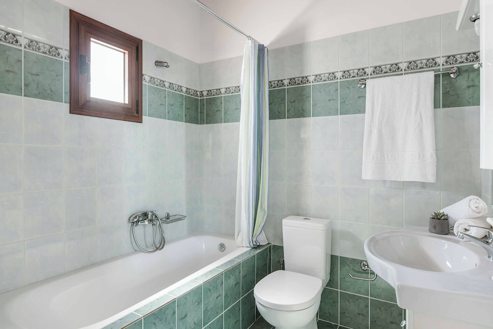 Villa Skala Blue
