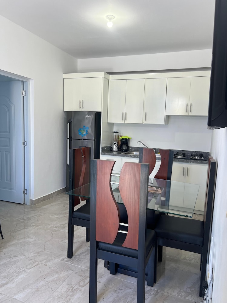 APARTAMENTOS EL PUEBLITO