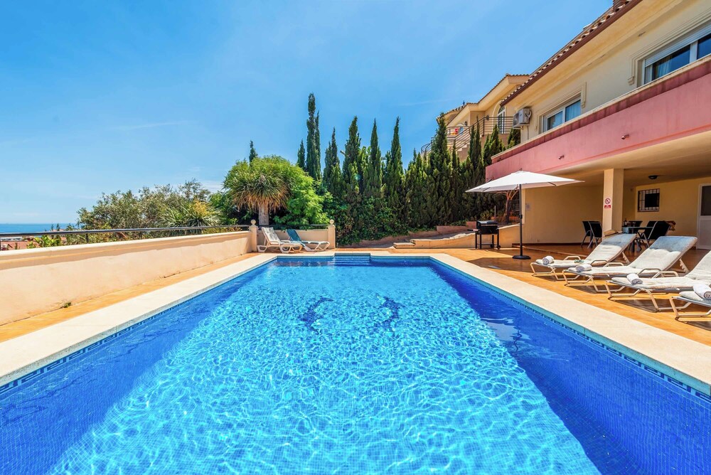 Villa Torrequebrada