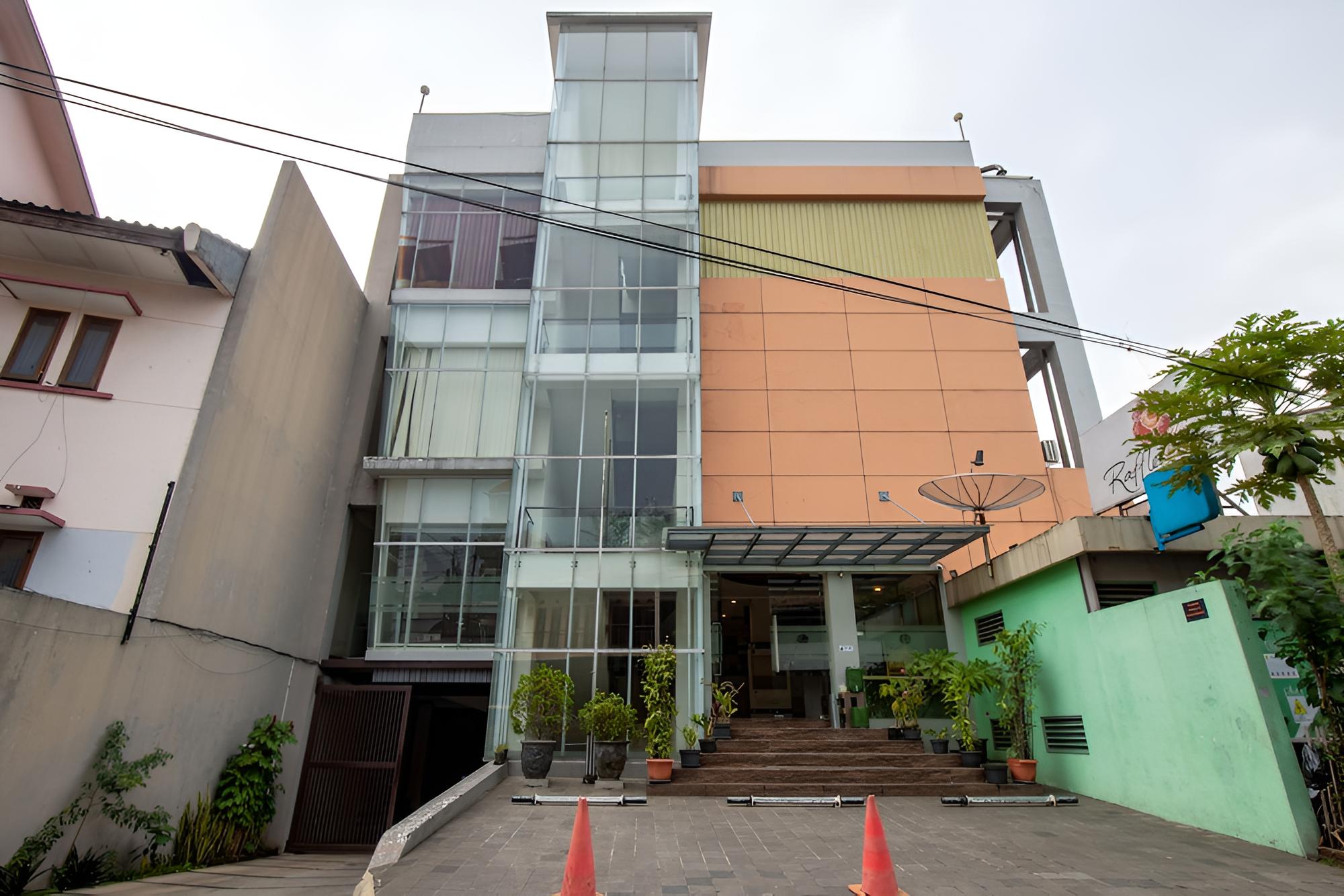 Raffleshom Hotel