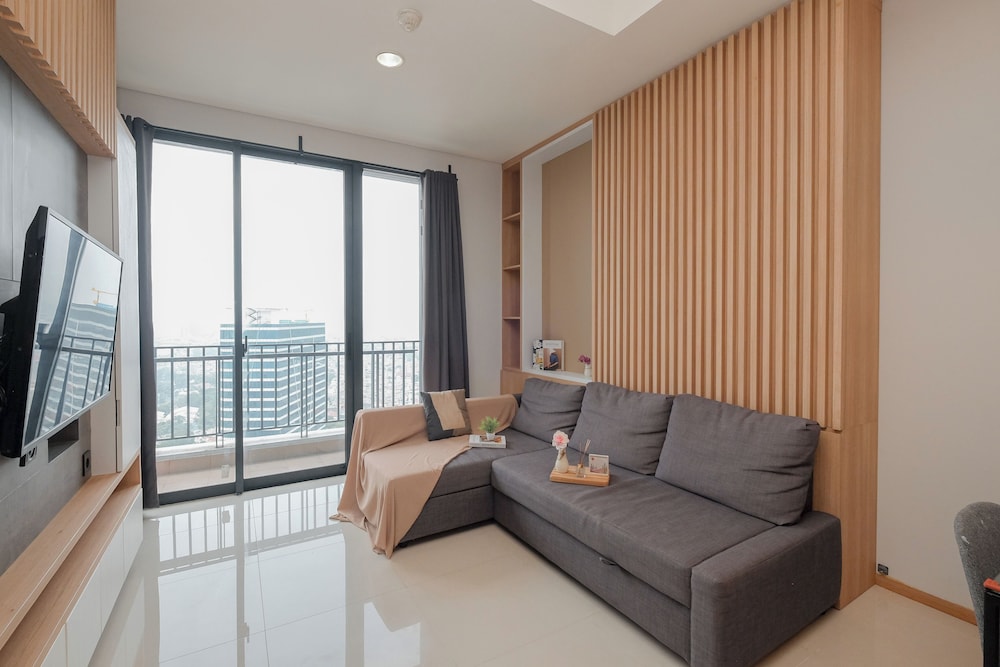 Modern Furnished 2Br At Samara Suites Apartment