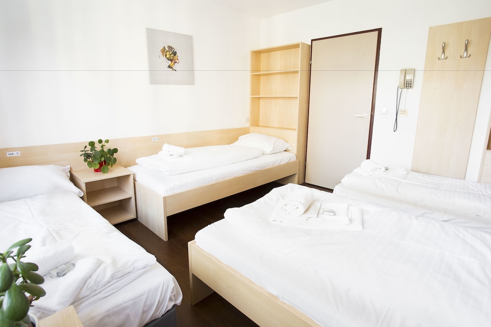 myNext - Riverside Hotel Salzburg