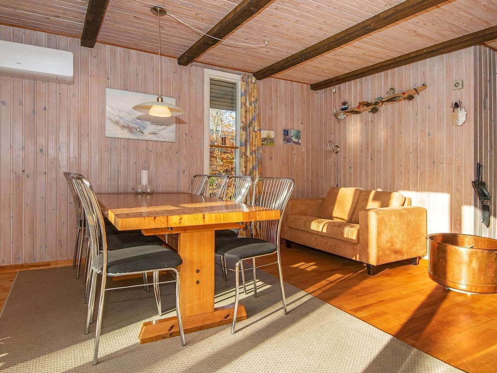 Cozy Holiday Home in Ulfborg near Sea view 2