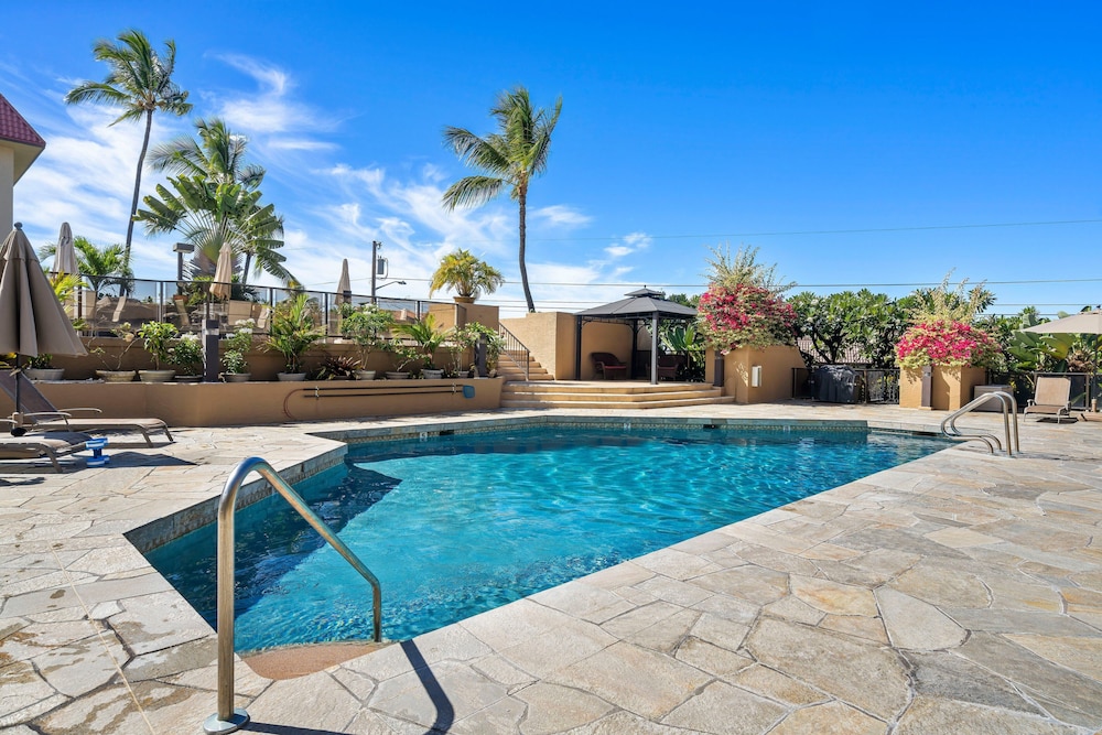 Easy Walk to Village - Air-conditioning - Ocean View - Wifi - Vrkcv