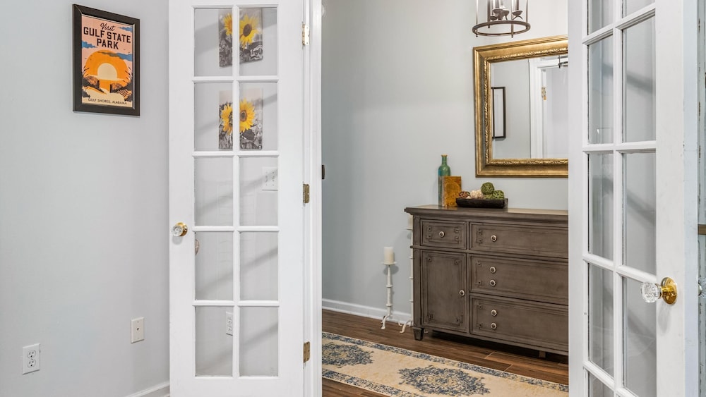 Southern Charm by Southern Vacation Rentals