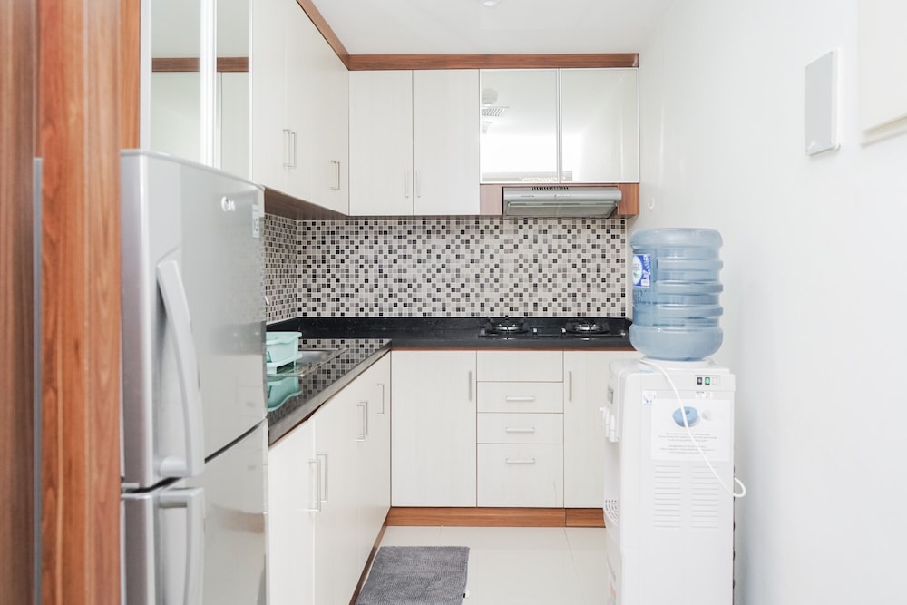 Best Modern and Homey 2BR Apartment at Casa Grande Residence, Jakarta - 11