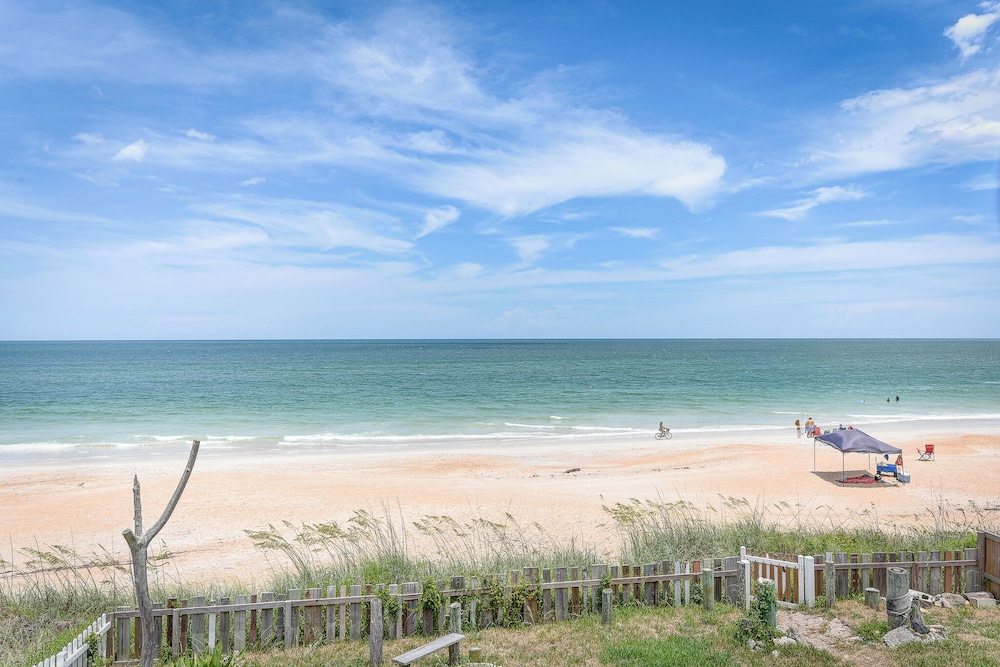 Dreamview by Distinctive Beach Rentals