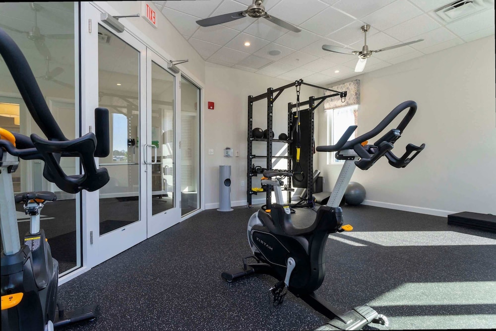 Stunning 4Bd Near Disney w Pool Storey Lake 4369