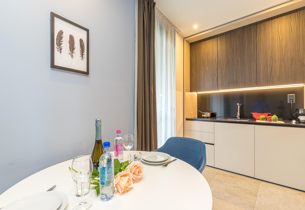 Icon H 309 Suite Micro-living view 5