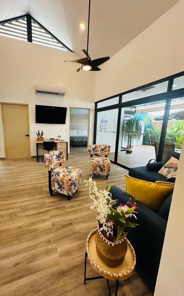 Casa Coral Azul view 2