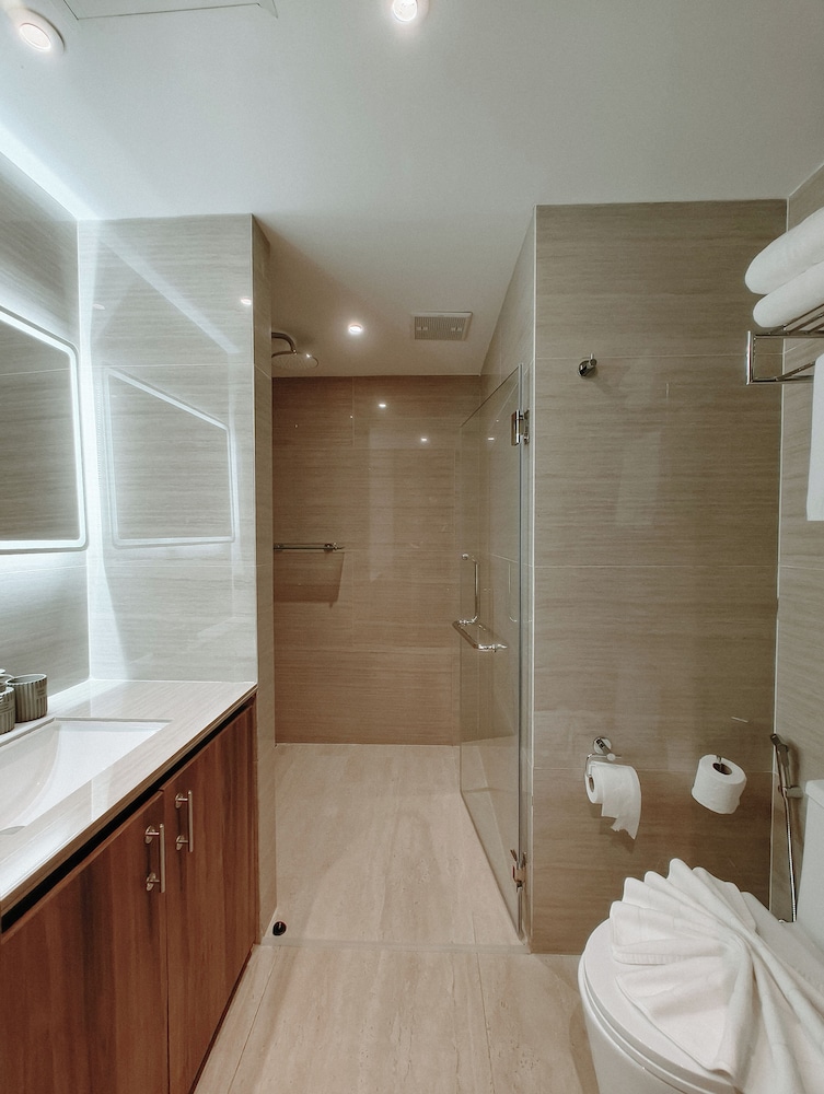 Timber Society Boutique Hideaway